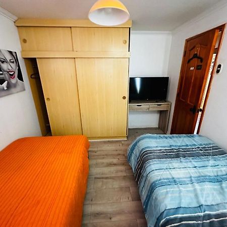 Habitaciones Con Bano Compartido กาลามา ภายนอก รูปภาพ